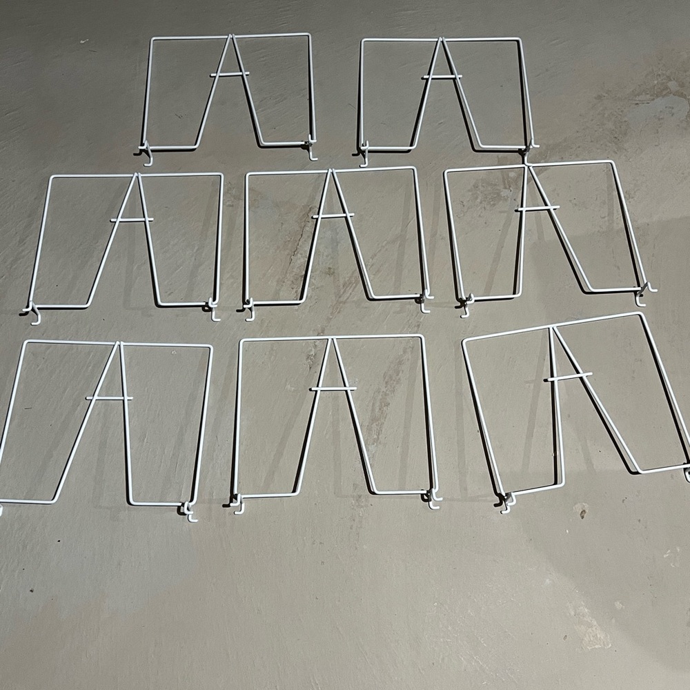 Wire closet dividers